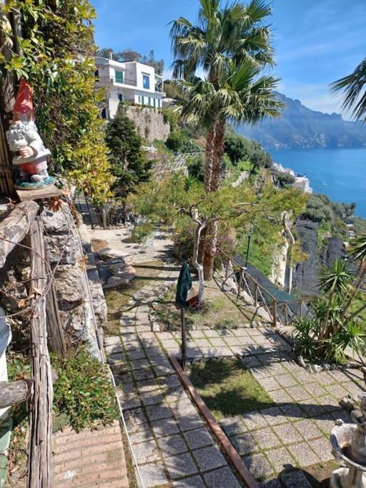 Panoramic Villa In Amalfi Exterior photo